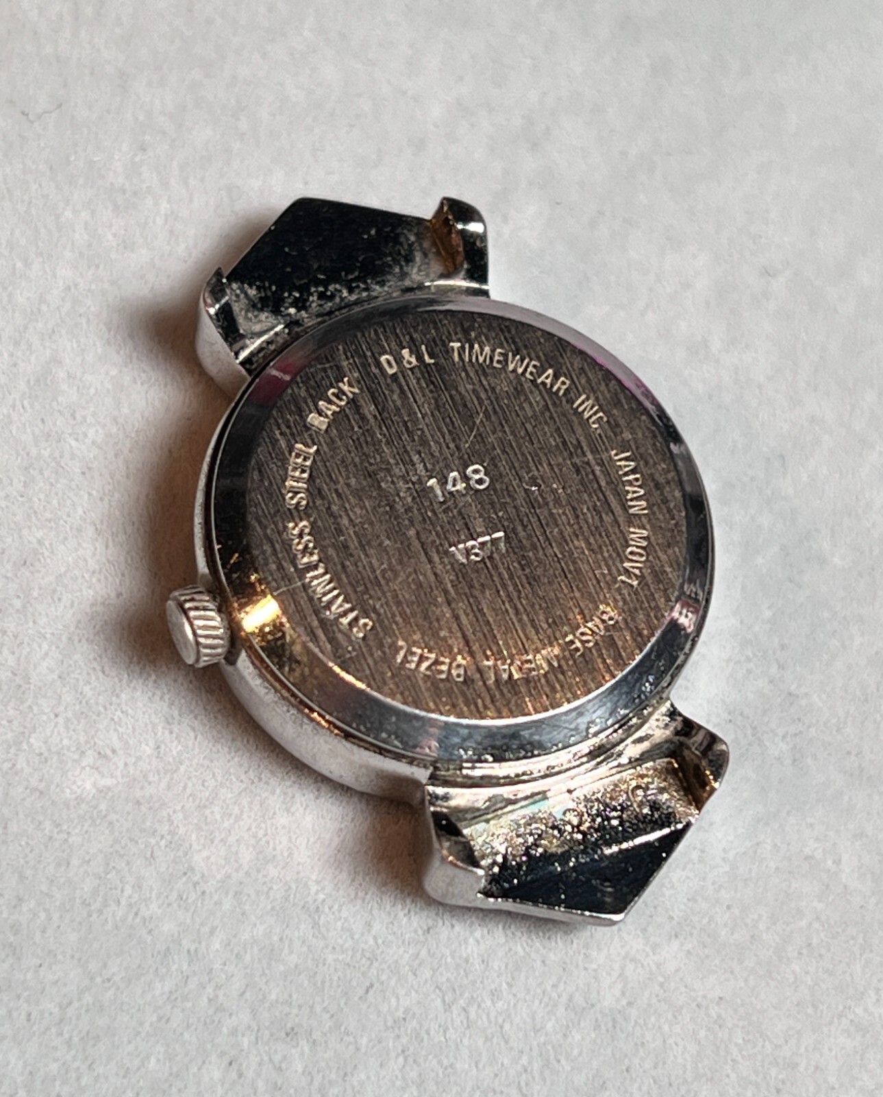 Vintage D&L Sasson Women’s Ladies Silver Tone 22mm Round Quartz Wrist Watch V377