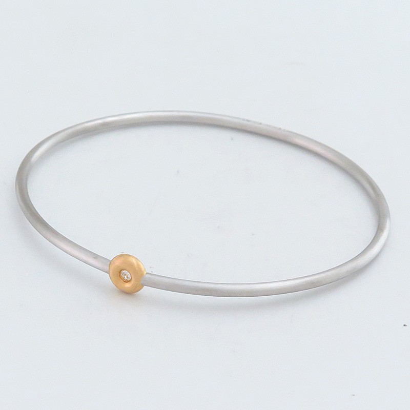 Bangle – Thin Hoop – Unhinged – 1 Brilliant Approx 0.05ct – Platinum 950