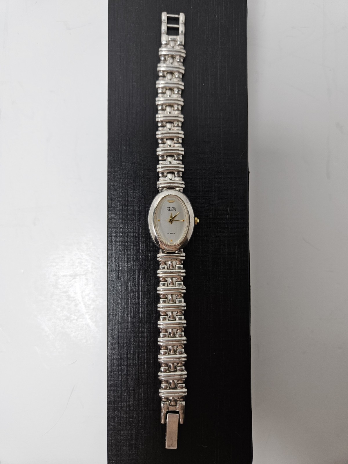 Oval Anne Klein Quartz Watch | Untested Needs Battery