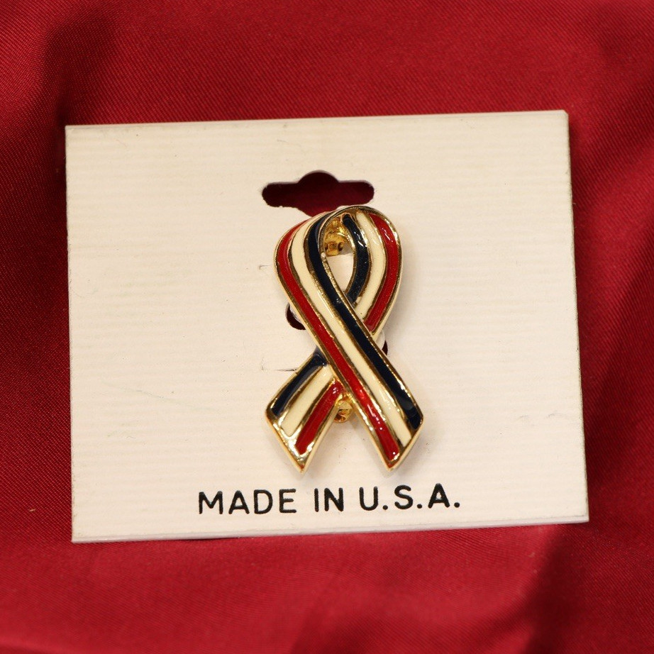 Vintage Patriotic Ribbon Enamel Gold Lapel Pin Red White Blue Made in USA NWT