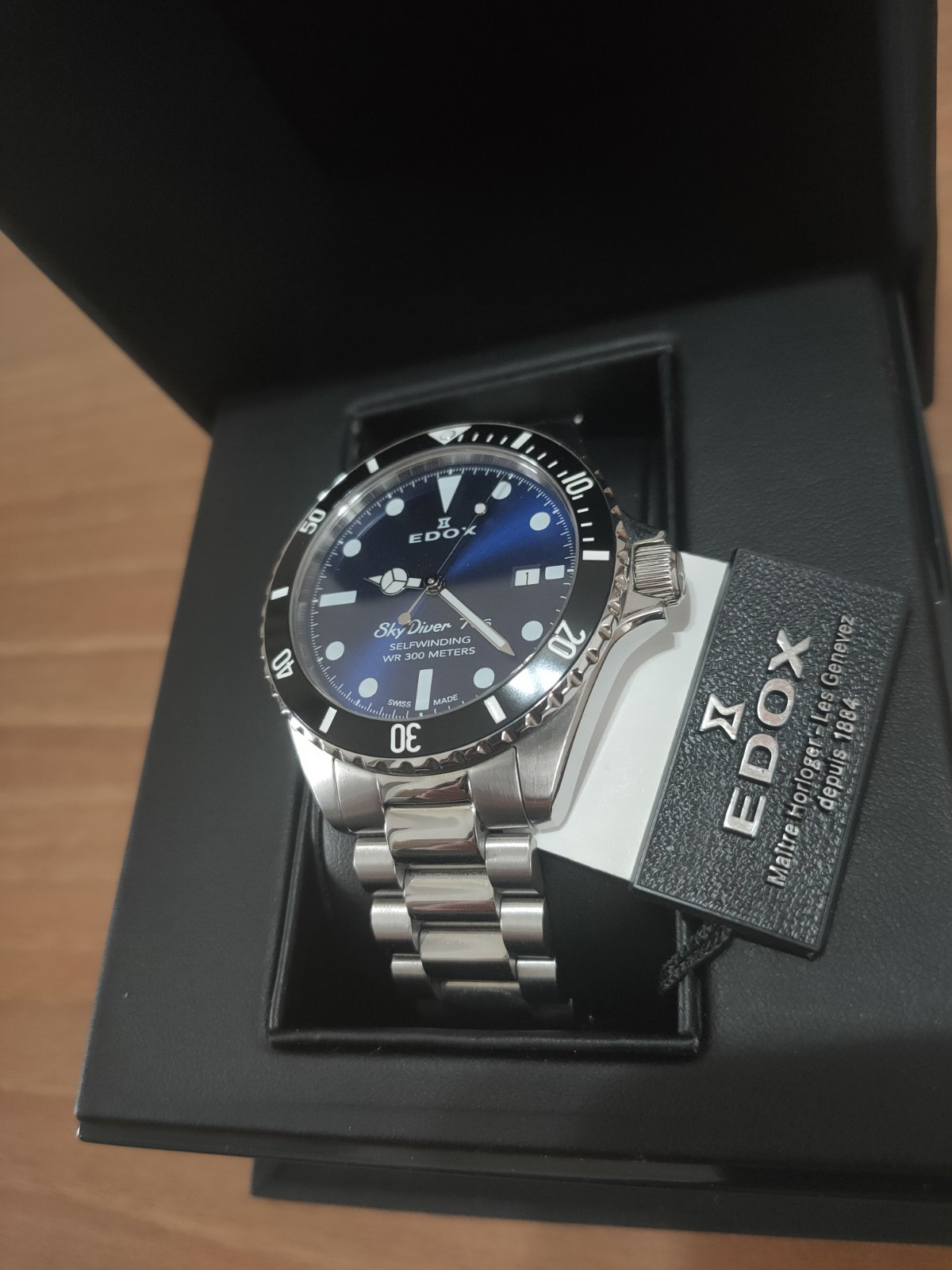 Edox Skydiver 70s Date Automatic 80115-3N1M-BUIN Automatic Watch