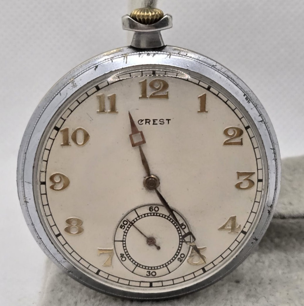 Vintage CREST Watch Co. Swiss-Made Dress Watch – 1940s-1970s – Running!