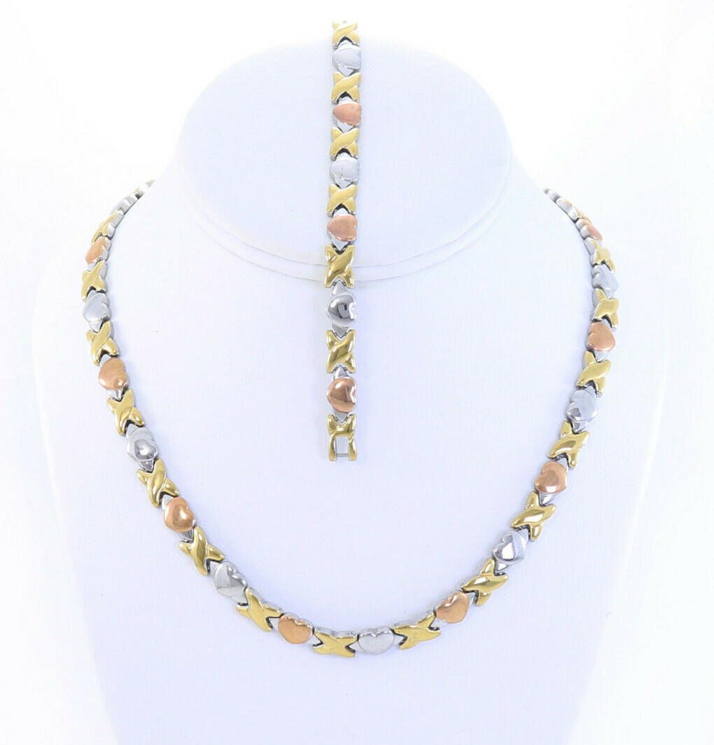 Hugs and Kisses Necklace Bracelet Set Stampato Stainless Steel 3 Tone 18″