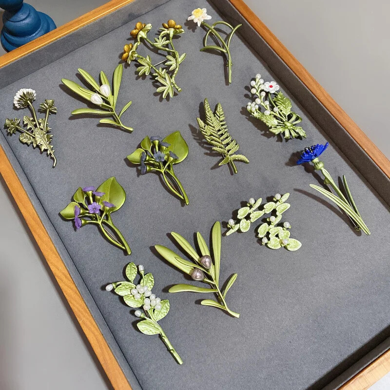 Women Vintage Flower Pearl Brooches Pins Enamel Plant Pin Corsage Badges Jewelry
