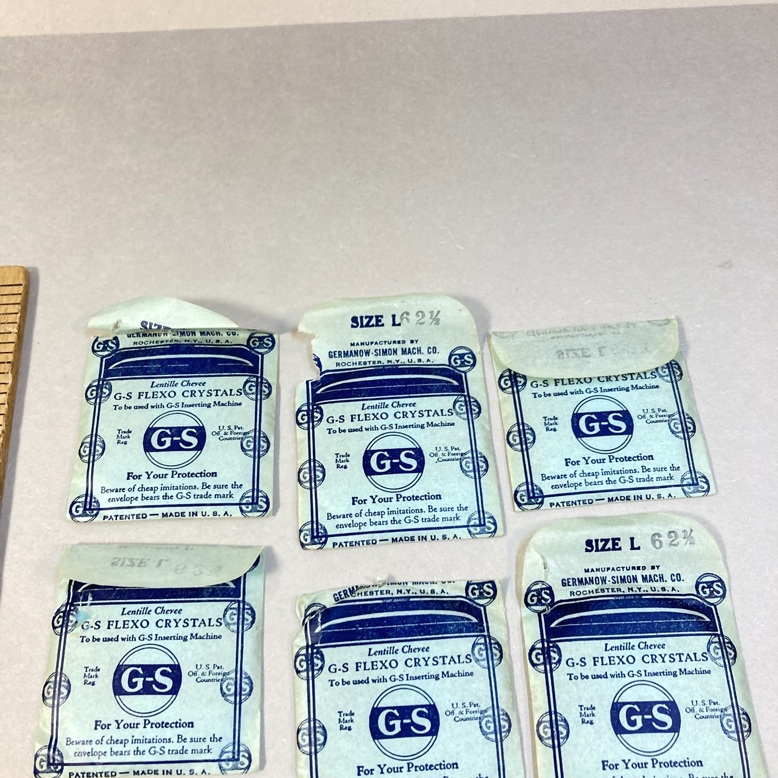 Vintage G-S Flexo Large Plastic Watch Crystal 12 Pc (8) 62 1/2 (4) 62″ USA