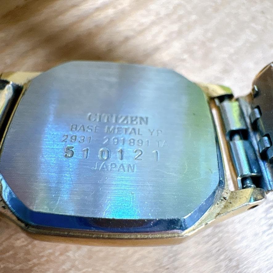 Citizen 2931-291891 Quartz Ladies Octagon Watch Gold