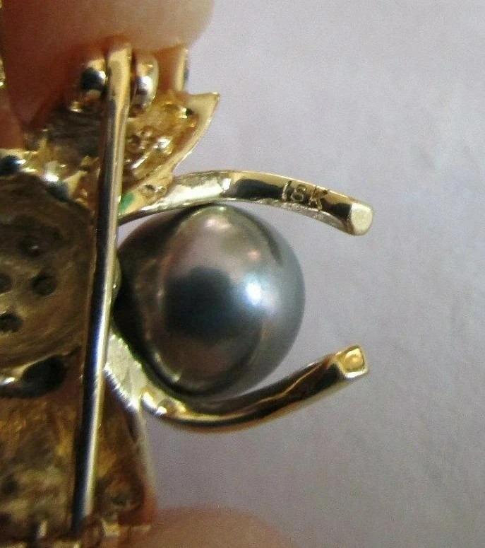 18K Gold Diamond & Tahitian Pearl Mosquito Pendant / Brooch 4.40 Grams