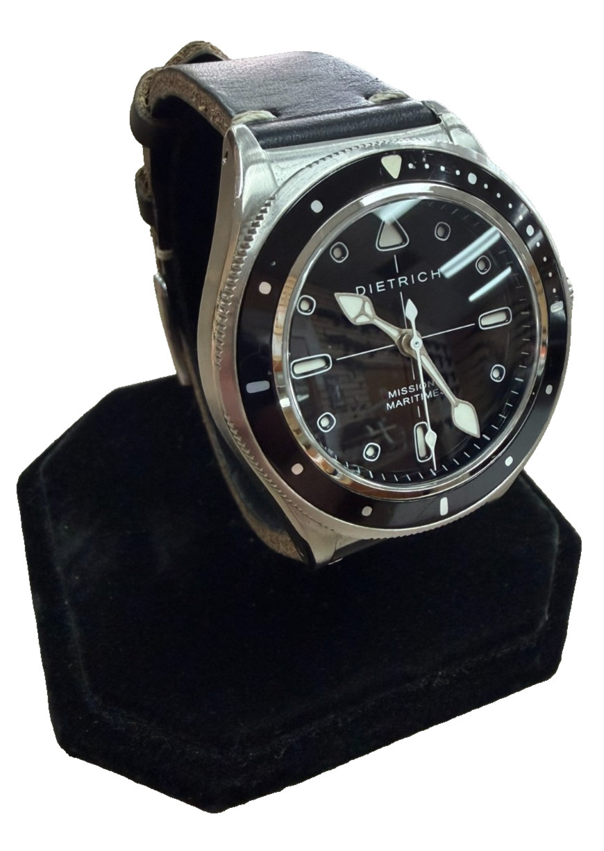 Dietrich Missions Maritime Skin Diver 2 SD-2 Black Dial w/ Horween Leather Strap