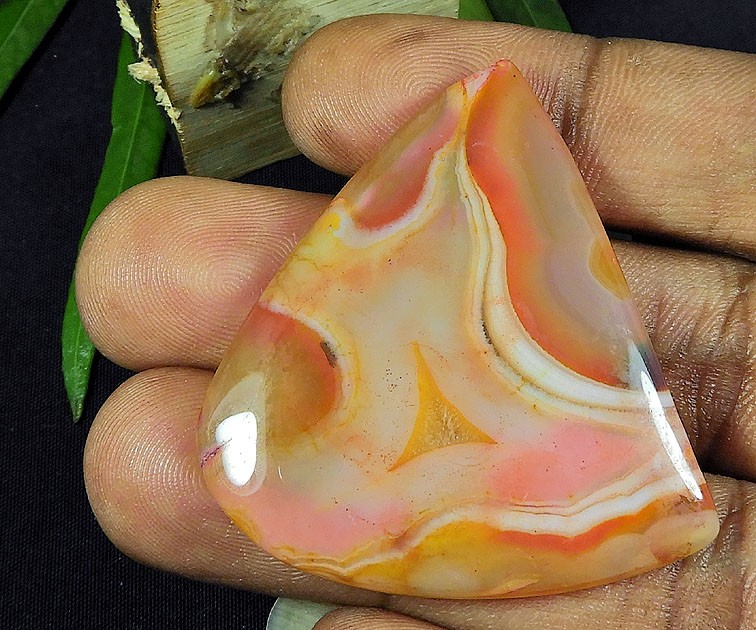 70Cts. Dyed Onyx Agate Fancy Shape Cabochon Loose Gemstone 40X45MM