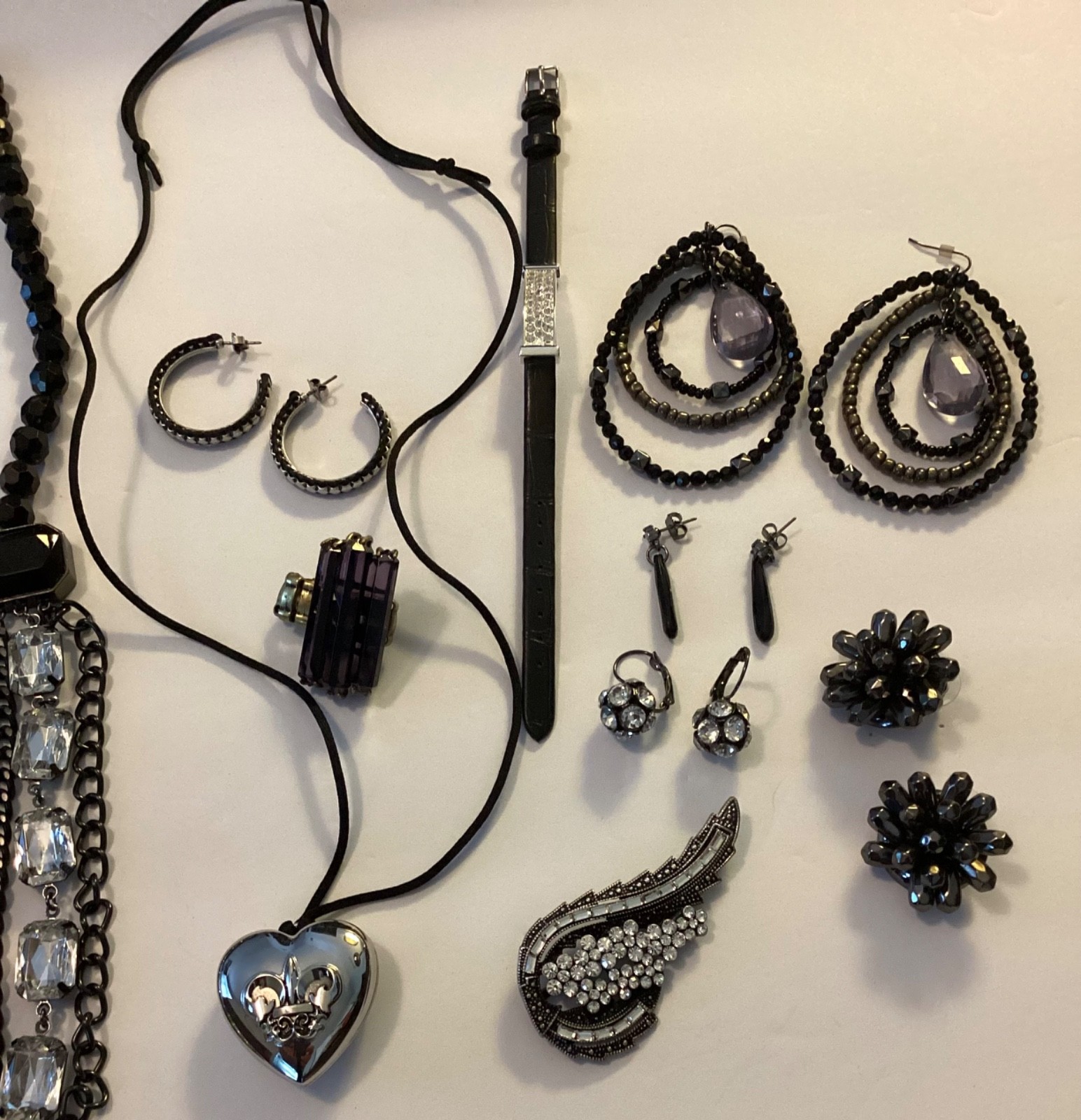 13 Piece Lot Of Beautiful Jewelry Brooch,Ring, Necklaces, Earrings, Bracelet