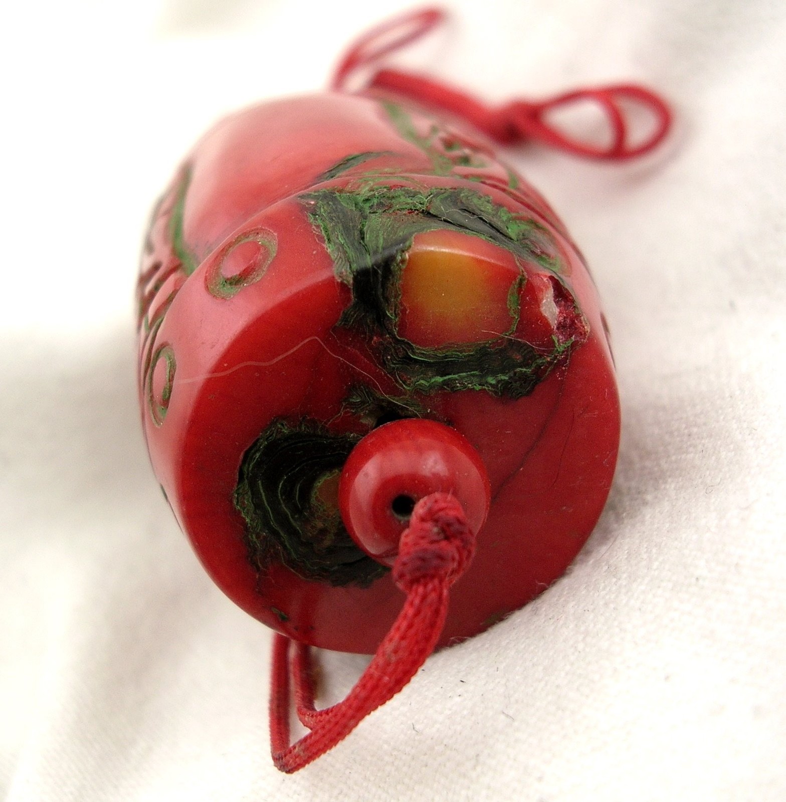 CHINA VINTAGE BAMBOO CORAL PENDANT PENDANT CARVED WISE 40mm