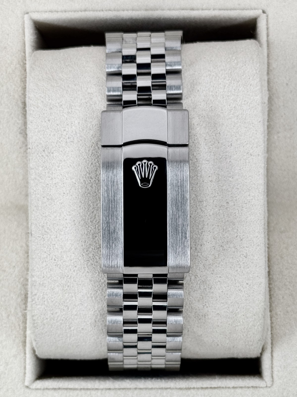 2019 Rolex Datejust 36mm 126234 Stainless Steel Jubilee Black Dial