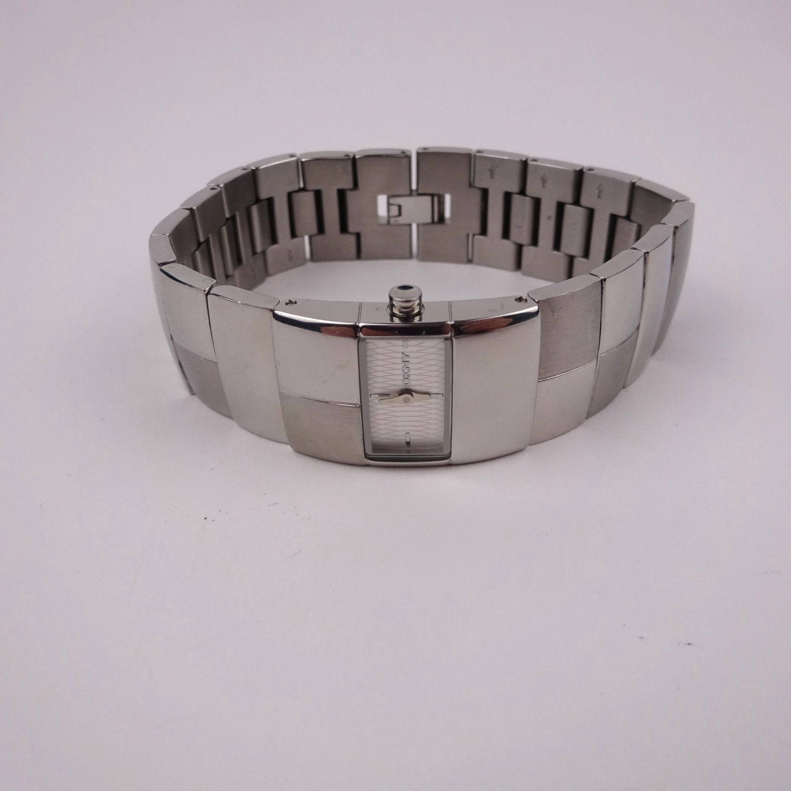 DKNY Watch NY4312 White Dial Stainless Steel Bracelet Women’s