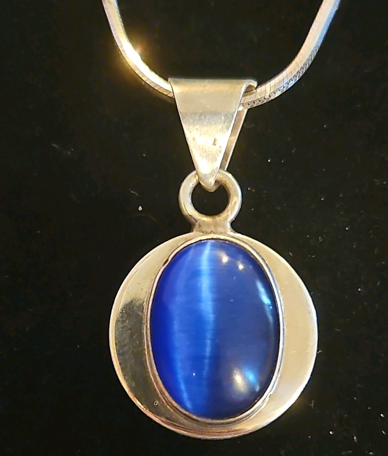 Stunning Modern Style Sterling Silver & Blue Cats Eye Thermoset Pendant Taxco