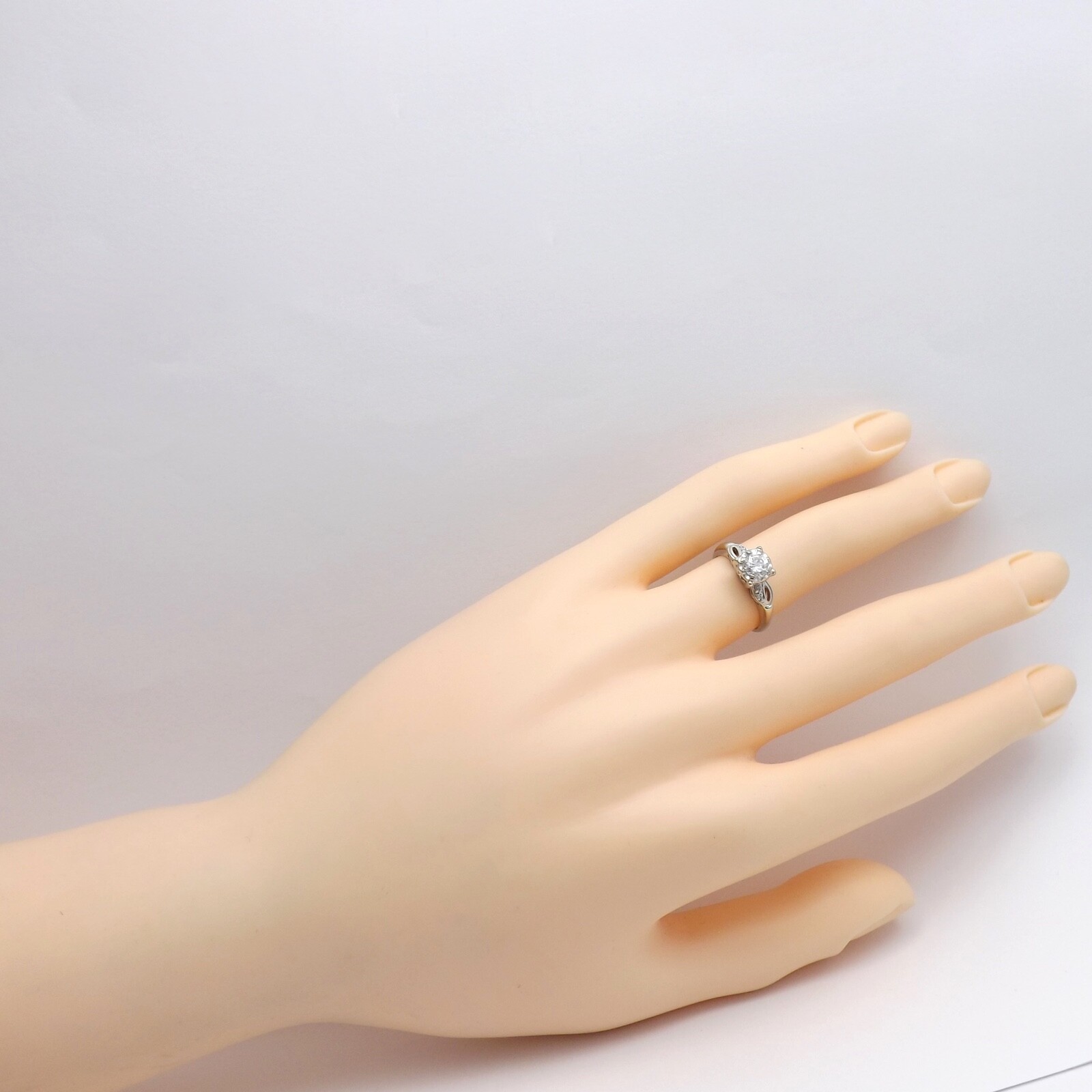 Palladium Round Natural Diamond Engagement Ring Illusion Set Vintage