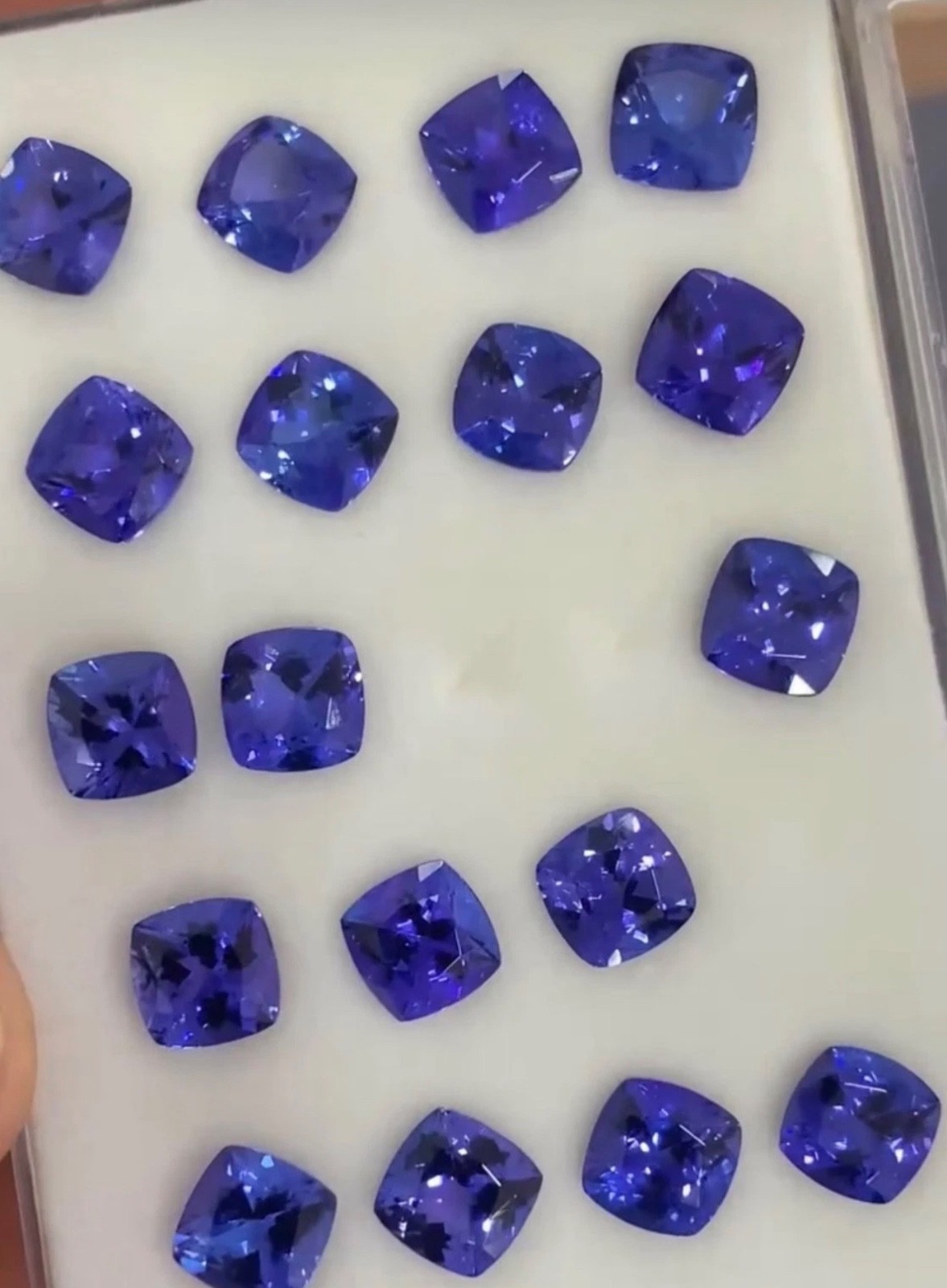 6mm natural top quality AAA+ Tanzanite cushion pair loose gemstone