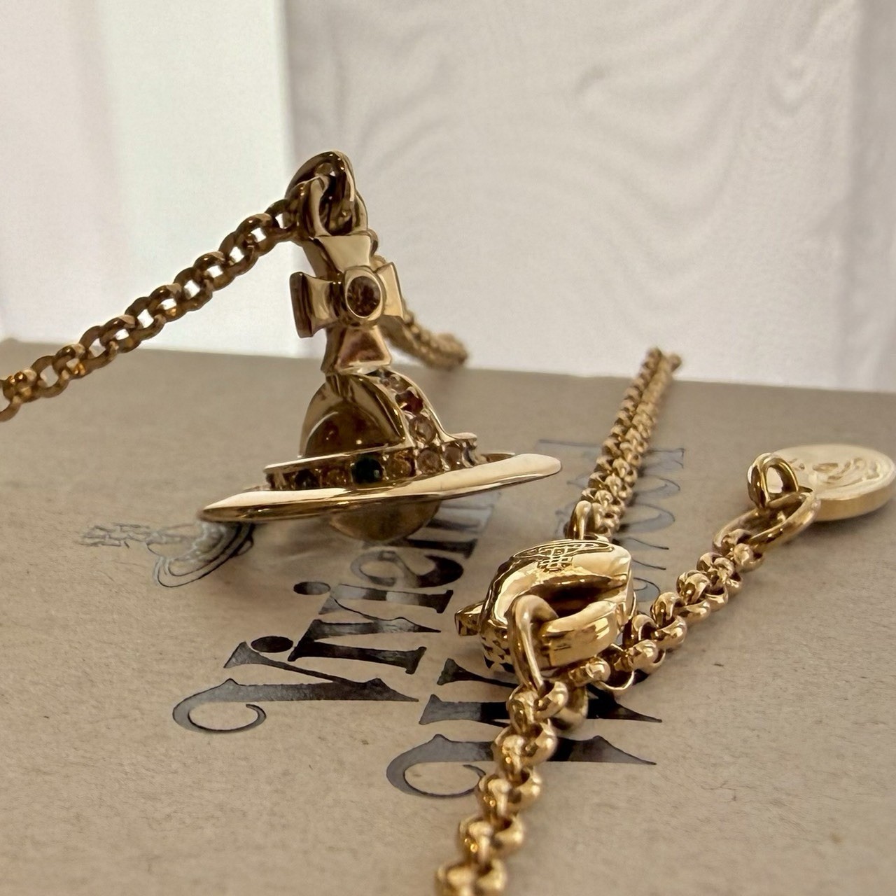 Vivienne Westwood Petite Orb Necklace Gold Current Excellent Condition