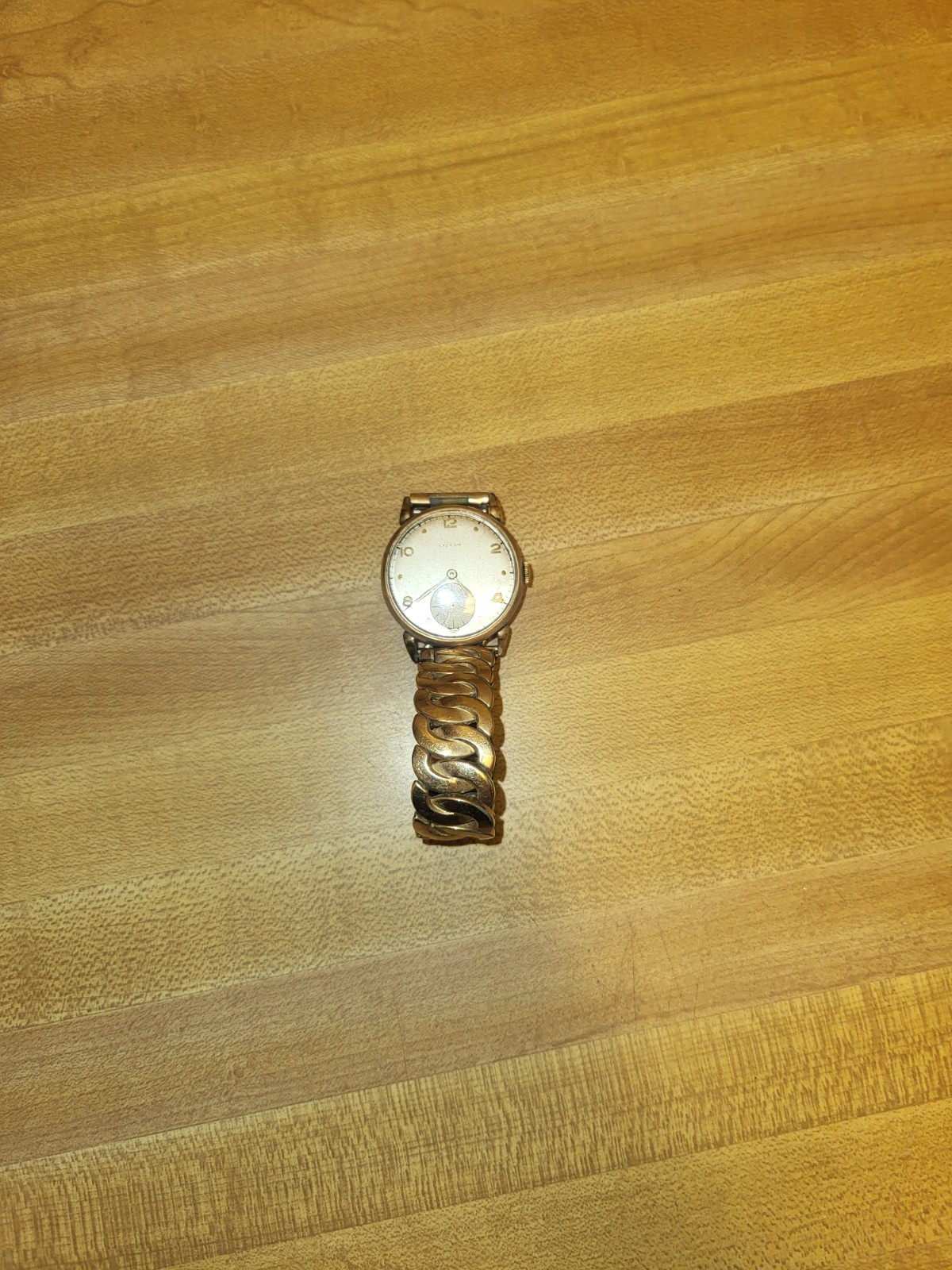 lyceum gold watch