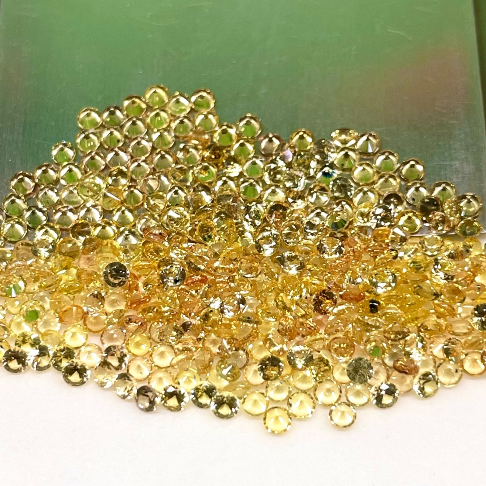 50 Pcs Natural Yellow Sapphire 1.7mm Round Diamond Cut Loose Gemstones Sri Lanka