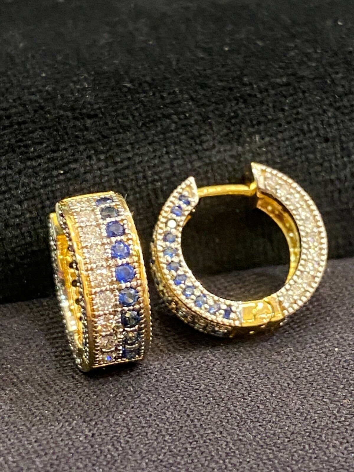 Pave 1.90 Cts Round Brilliant Cut Diamonds Sapphire Hoop Earrings In 18K Gold
