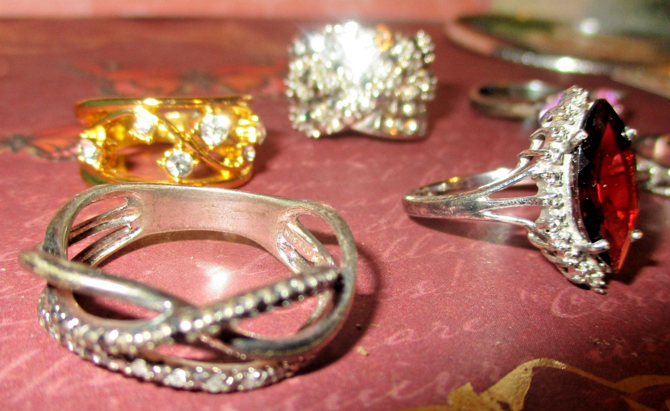 Beautiful Sterling Silver Rings Lot Of 7 Multi Colored Stones Marked .925