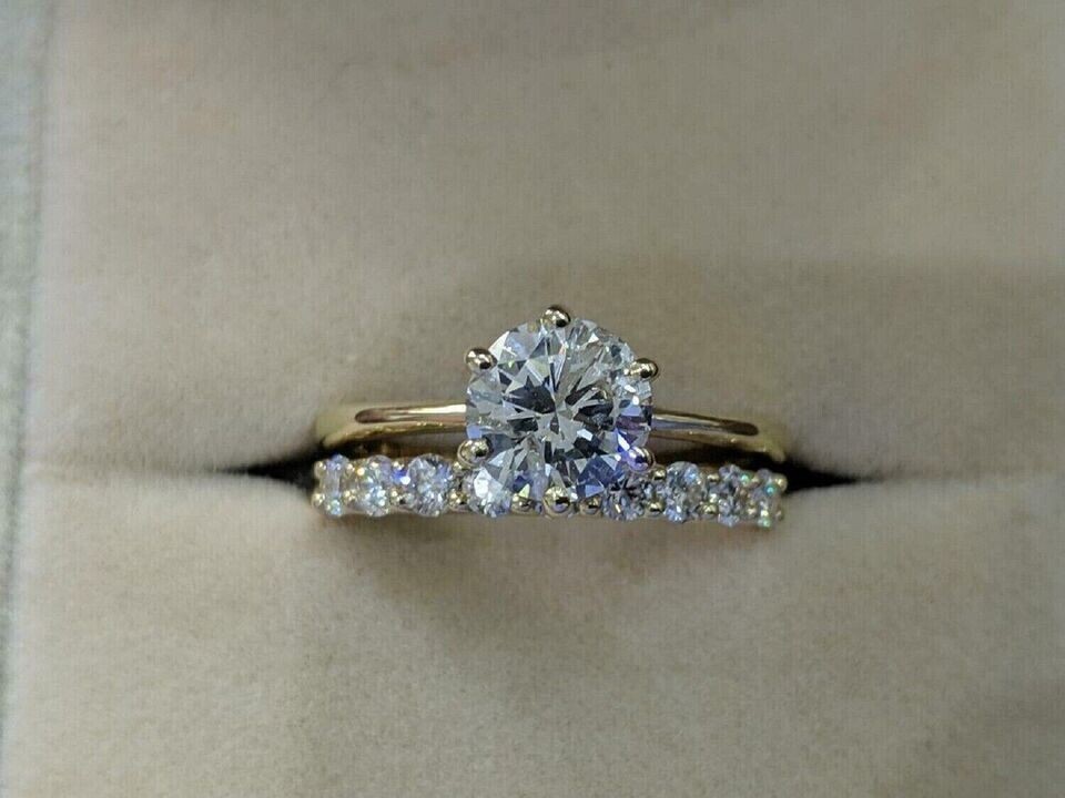 2.50Ct Round Cut Lab Created Diamond Wedding 14Ct Yellow Gold Finish Ring Set