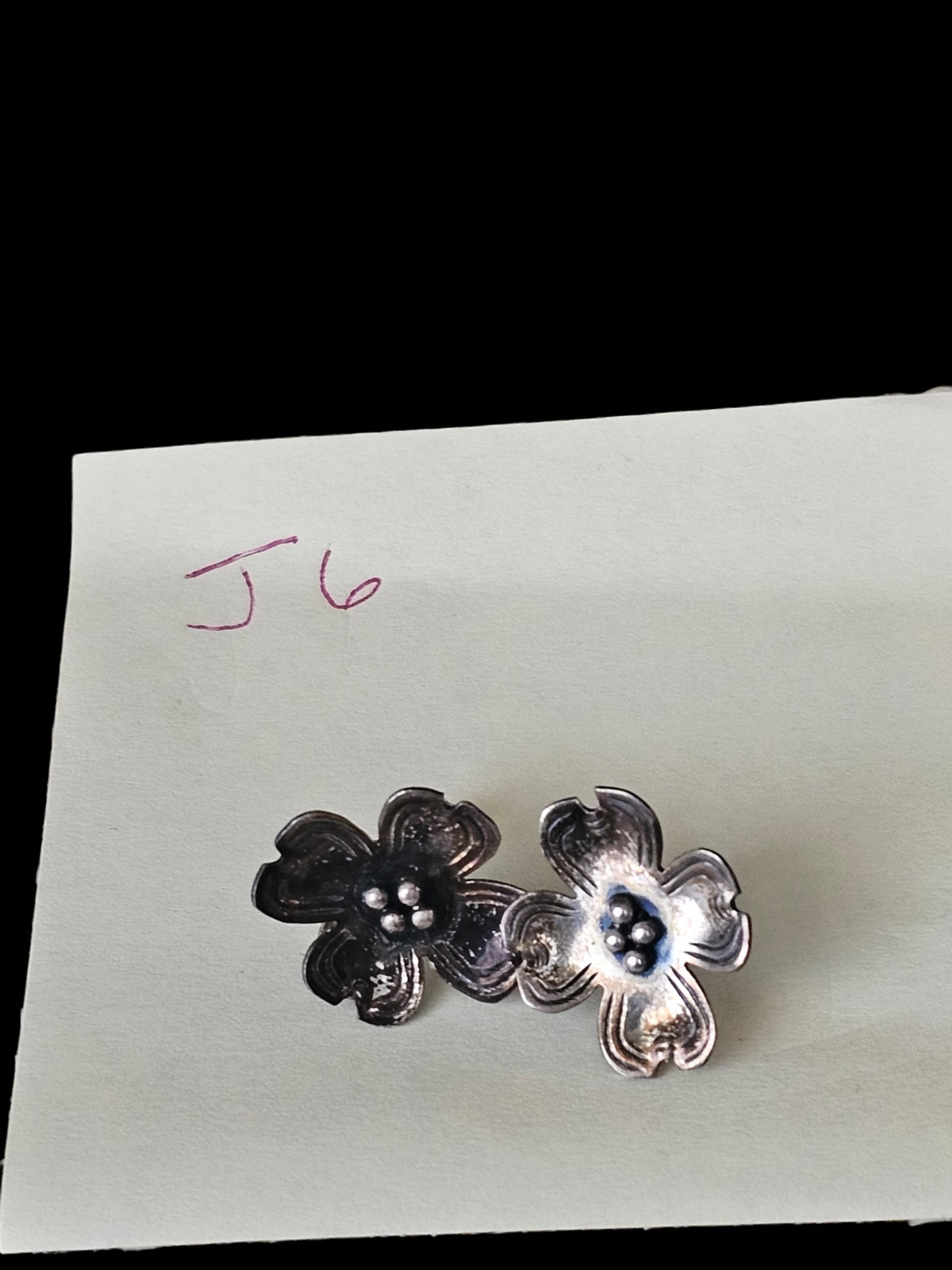 VINTAGE STERLING SILVER LARGE DOGWOOD FLOWER SCREW BACK EARRINGS 8.8 GRAMS