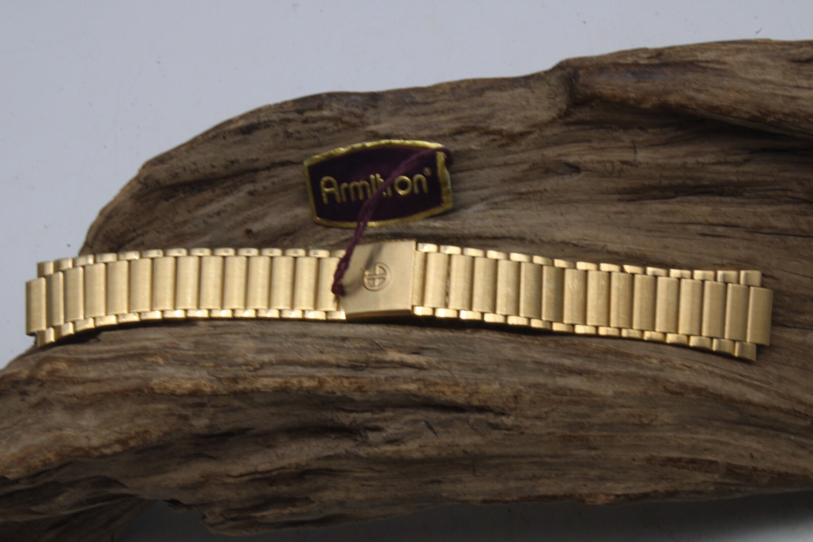 6.5″ GOLD TONE NEW ARMITRON TIMEX WATCH BAND 12.2mm LUG NOS (BQ3)