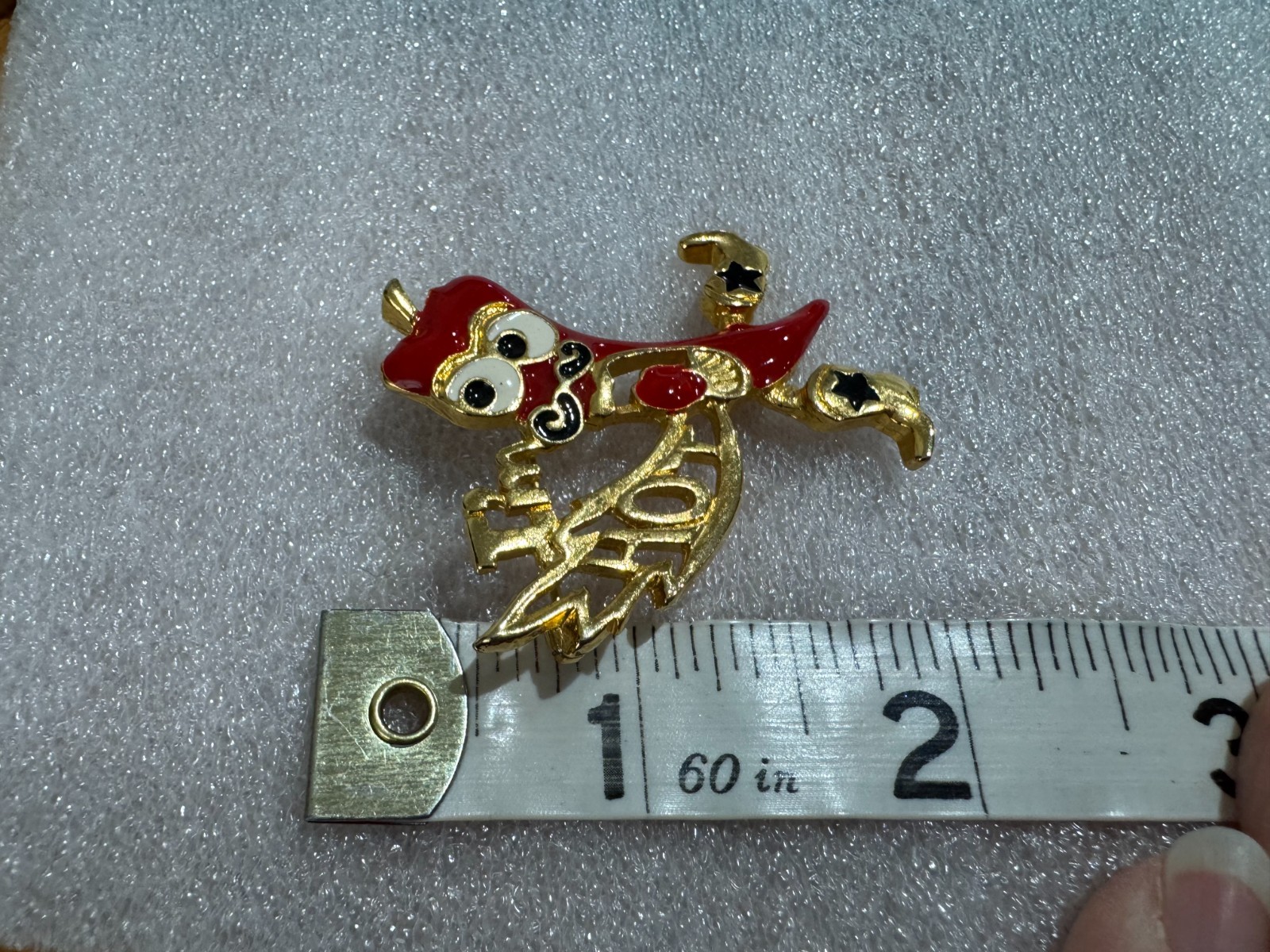 Vtg REN Renata K I’m Hot Chili Pepper Brooch Red Pin Enamel Gold Tone Funny
