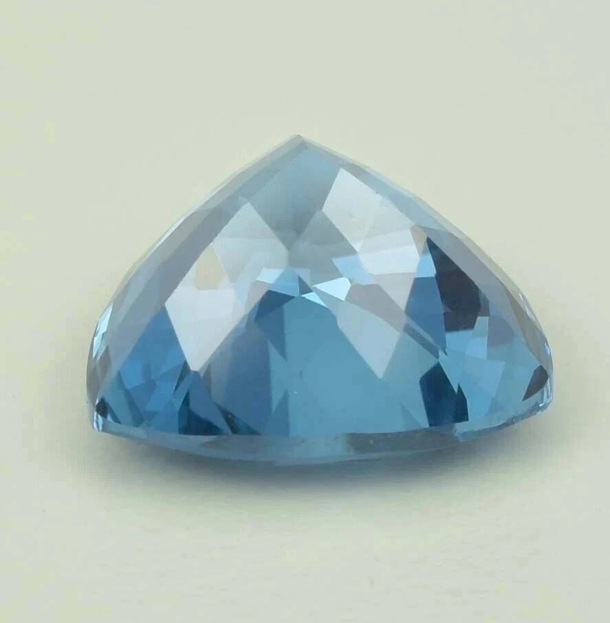 Aquamarine AAA 13.92 Ct Natural Sky Blue Brazilian Trillion PG Loose Gemstone