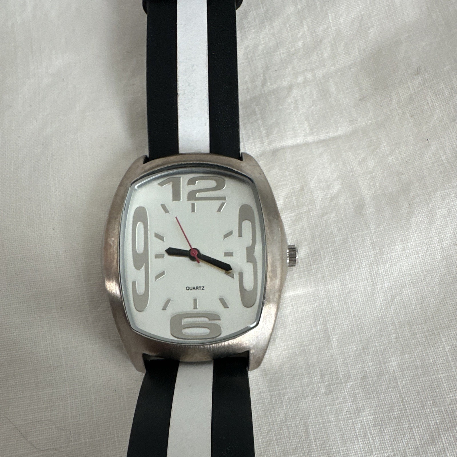 Quartz Rectangular Stainless Steel Silver Case White Dial Black/White Strap