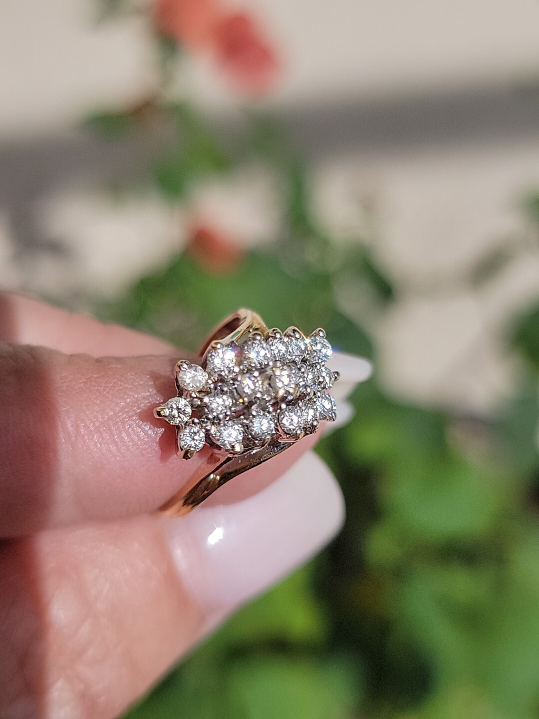Diamond Waterfall Cluster Cocktail Ring 4.40 Grams 14k Gold .50 In Diamonds