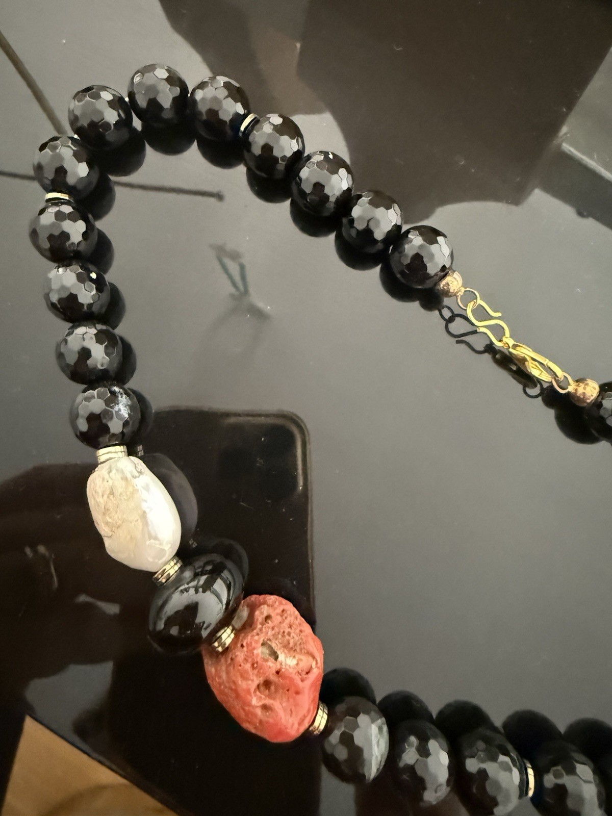 CORAL AND ONYX NECKLACE – “BLACK MEDITERRANEAN” WITH PEARL