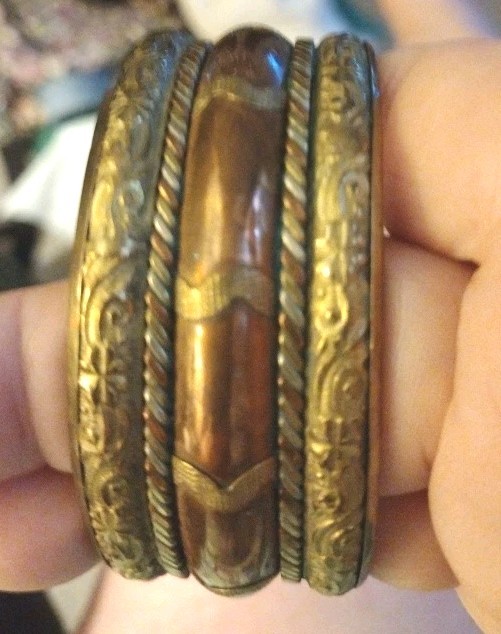 Vtg. Copper/Brass/Silver Bangle 2 1/8 In Wide, 2 1/2 In Diameter