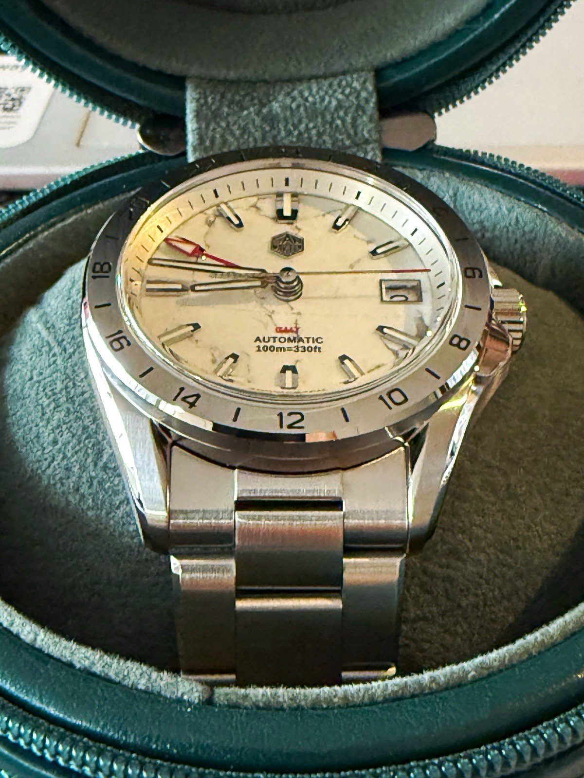 San Martin SN0129GB Automatic. 39mm Marble Dial. NH34 GMT.