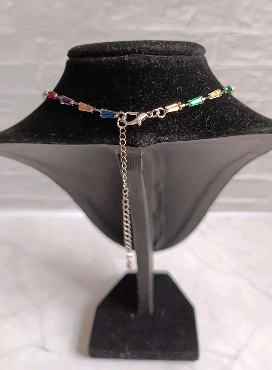 Silver Tone Multi Colour Stone (Red Green Pink Blue) Necklace & Earrings 16-19″