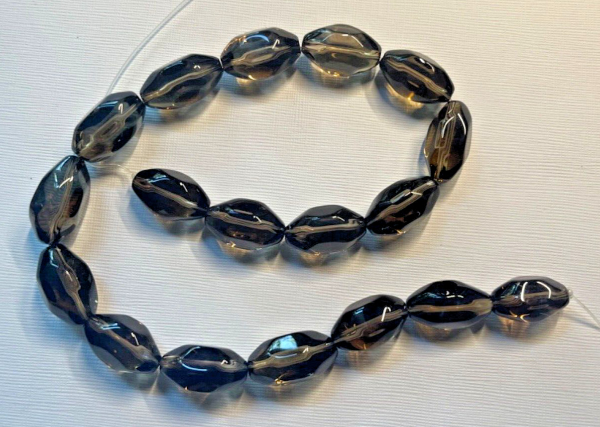 ONE STRAND 16″ SMOOTH FACETED NUGGETS SMOKY QUARTZ 20X15 MM BELOW WHOLESALE!!!