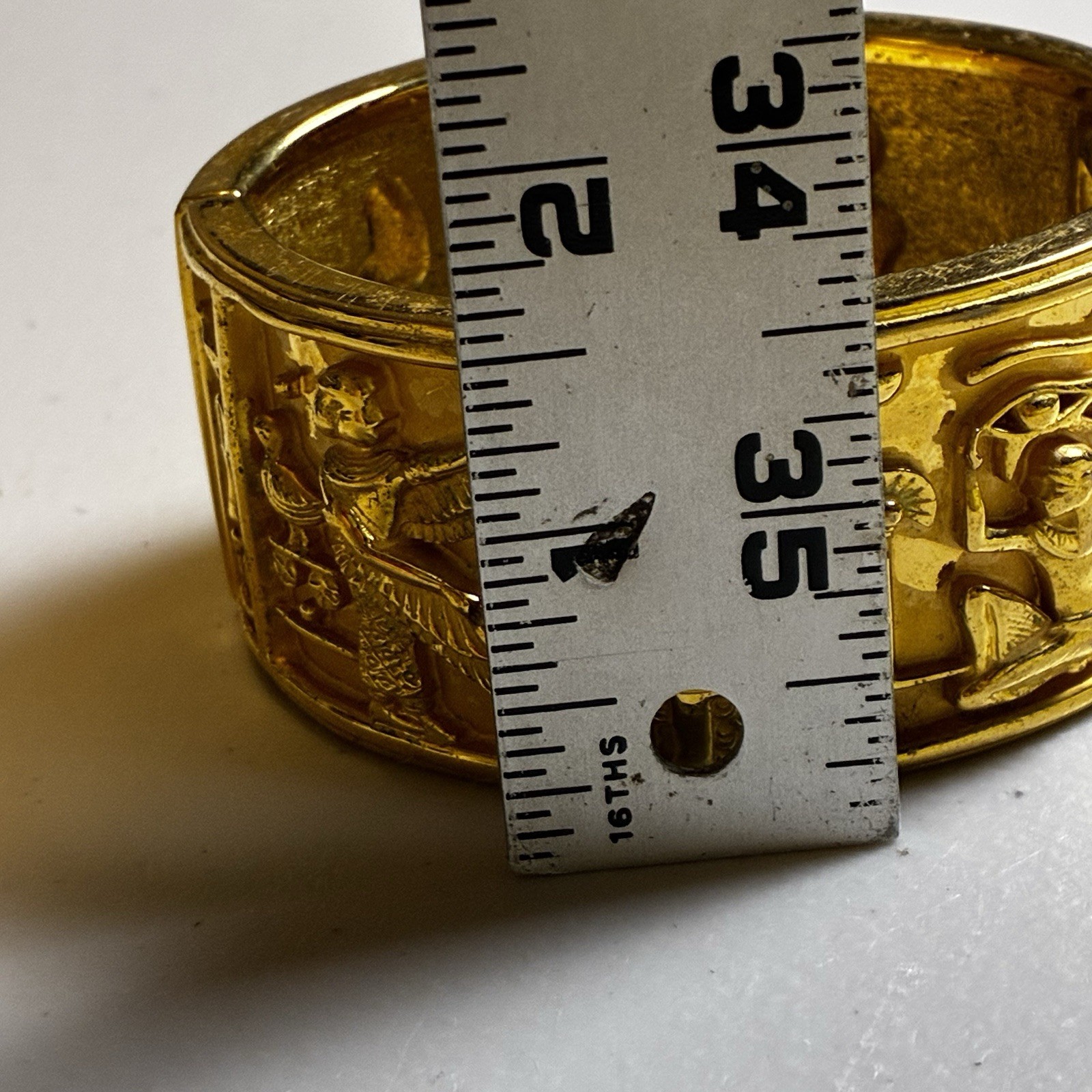 24 kgp Elizabeth Taylor Avon Cleopatra Egyptian Revival Wide Bangle Bracelet