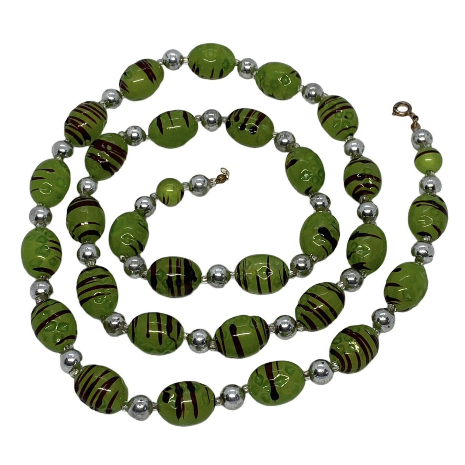 Fashion 33″ Strand String Necklace Green Black Silver Plastic Beads Swirl Design