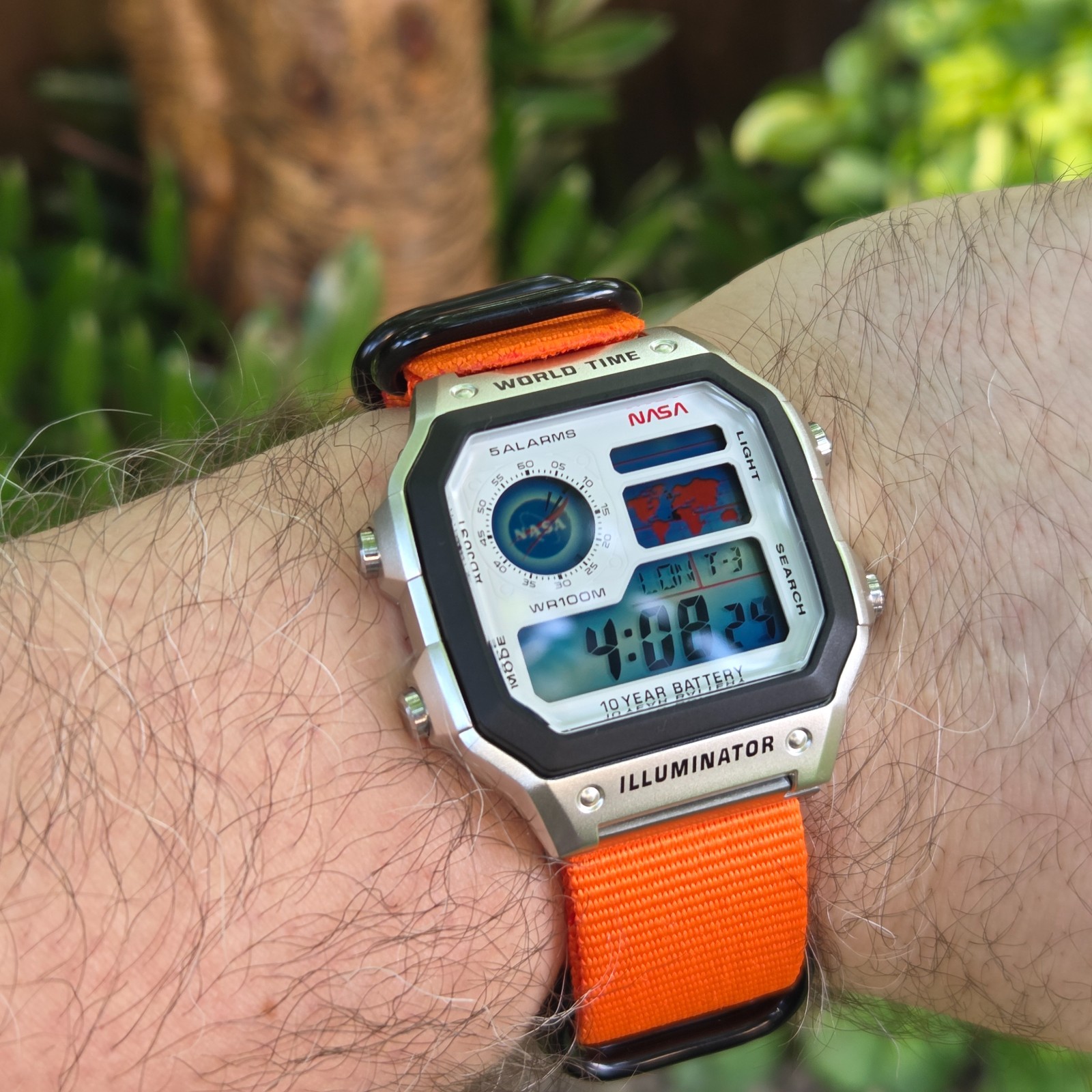 New Casio Royale AE1200 Mod – NASA Royale (Gradient Hydromod)