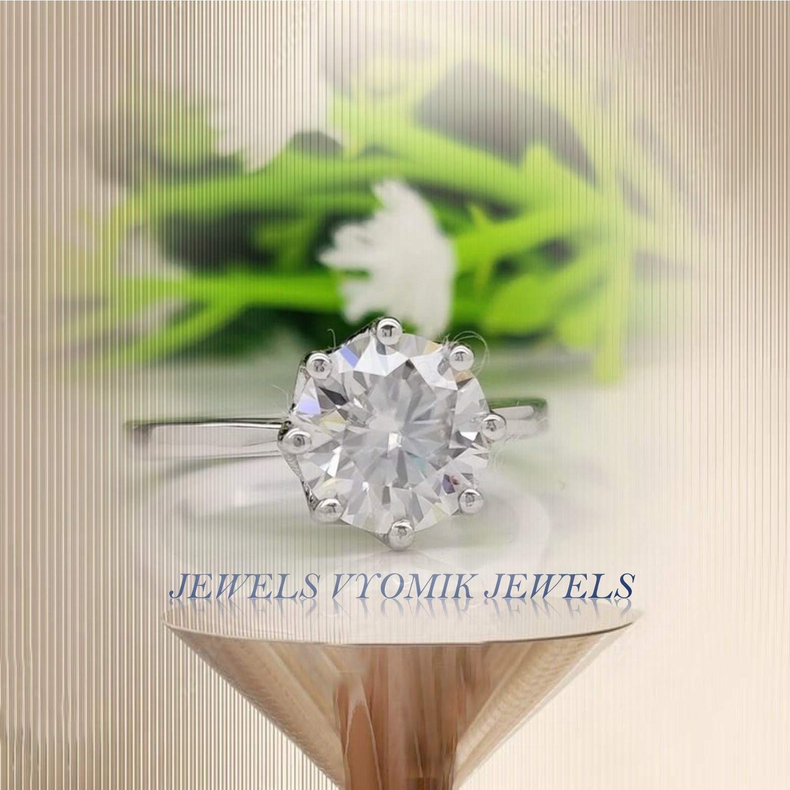 Beautiful 10 ct Lab Created Off White Diamond Ring 925 Sterling Silver