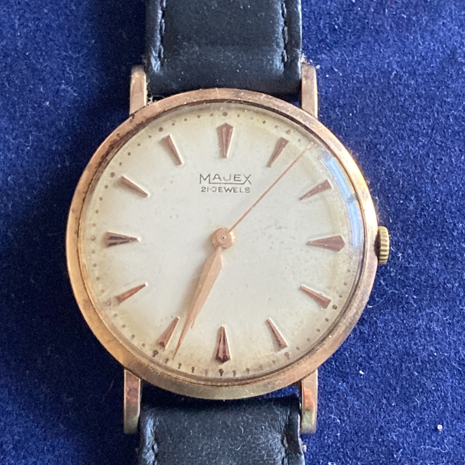 Mid century Majex 9ct Gold 21 Jewels Manual Wind Mens Watch