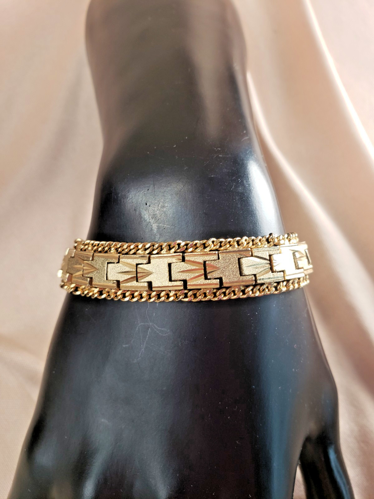 Vintage Heavy Gold Plated Textured Diamond Cut Design Bracelet with Safety Chain