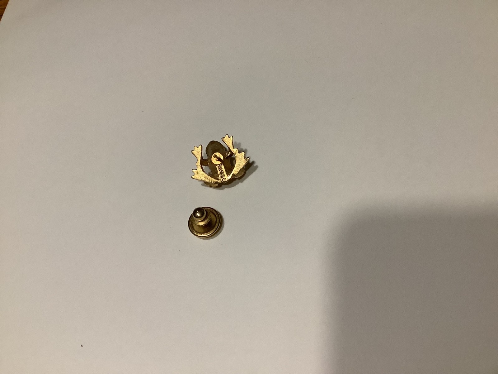 Vintage AVON Animal Lot of 3 Gold Tone Lapel Pin Mouse Frog Bunny Rabbit Brooch