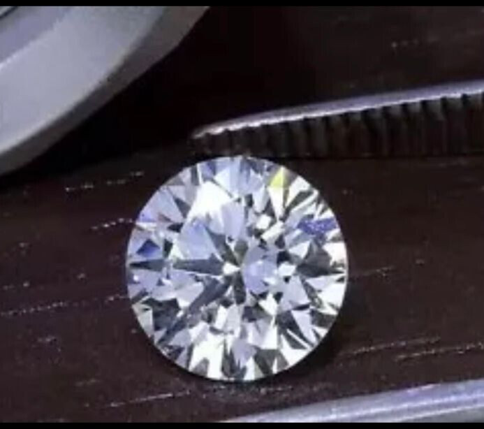 Lab Grown CVD Diamond 6 MM Round Excellent D Color VVS1 Clarity Certified
