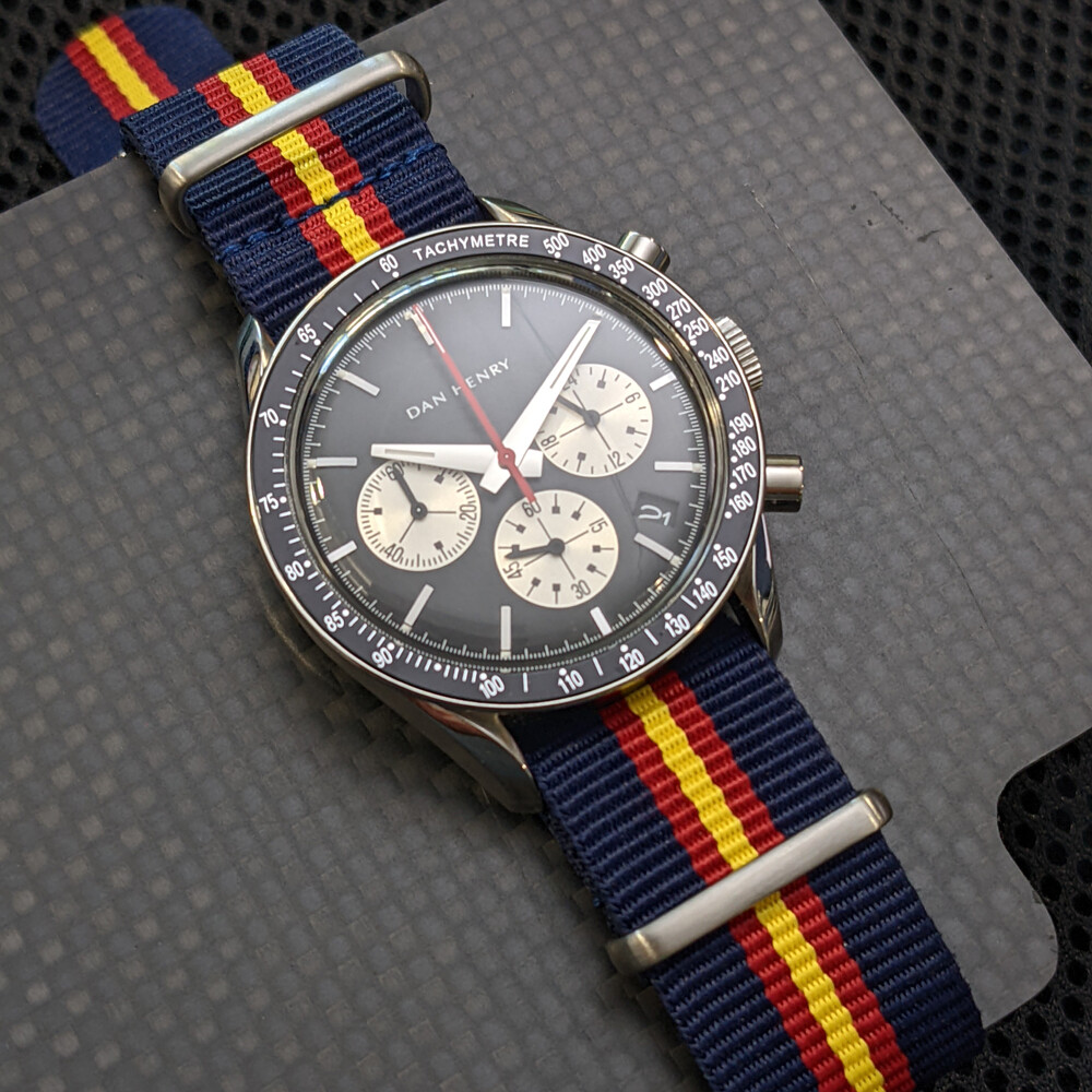 One-Piece Red Bull Toro Rosso Inspired Strap Racing Colors Nylon Watch Band