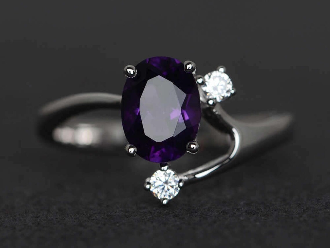 2CT Oval Amethyst Gemstone 925 Silver Plated Dainty Unique Ring Duty Free