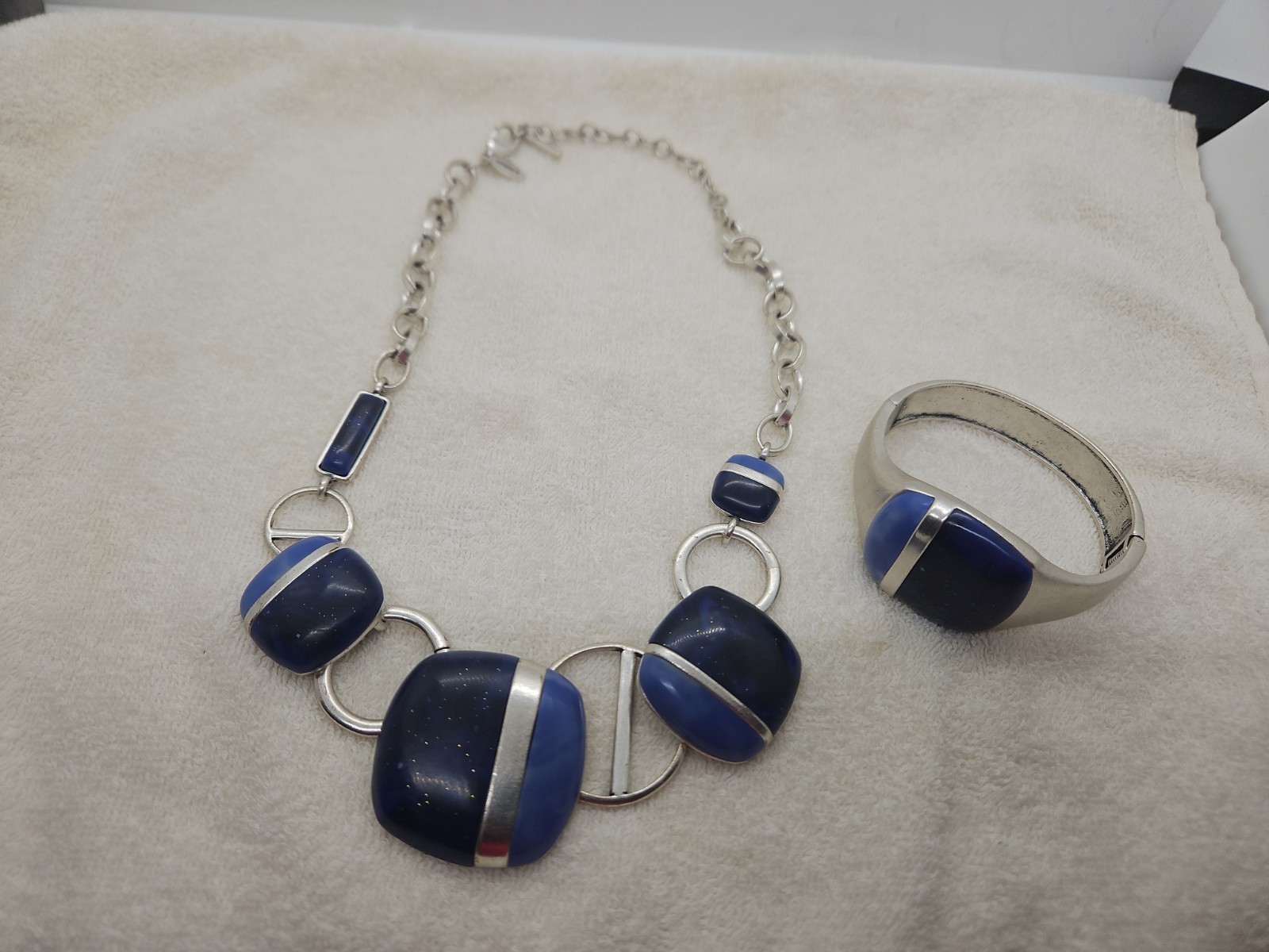 CHICO’S Lovely Lapis Blue 🧿 Matt Silver-Tone 10″L Necklace + Bracelet