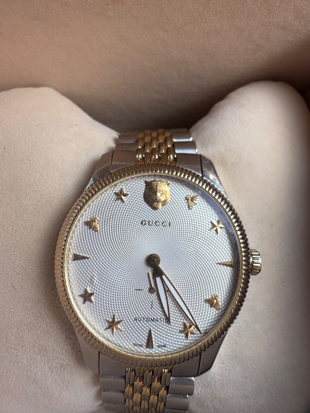 Gucci G-Timeless 40mm Automatic Watch – Silver & Gold Two-Tone (Model 632044)