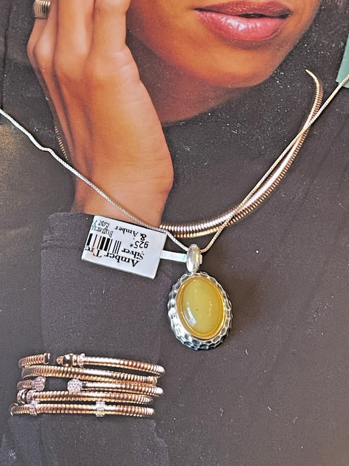 100% Genuine Vintage Baltic Amber Necklace / Pendant Butterscotch Egg Yolk 老琥珀